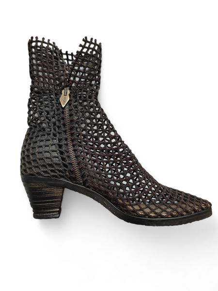 Sardina high boot